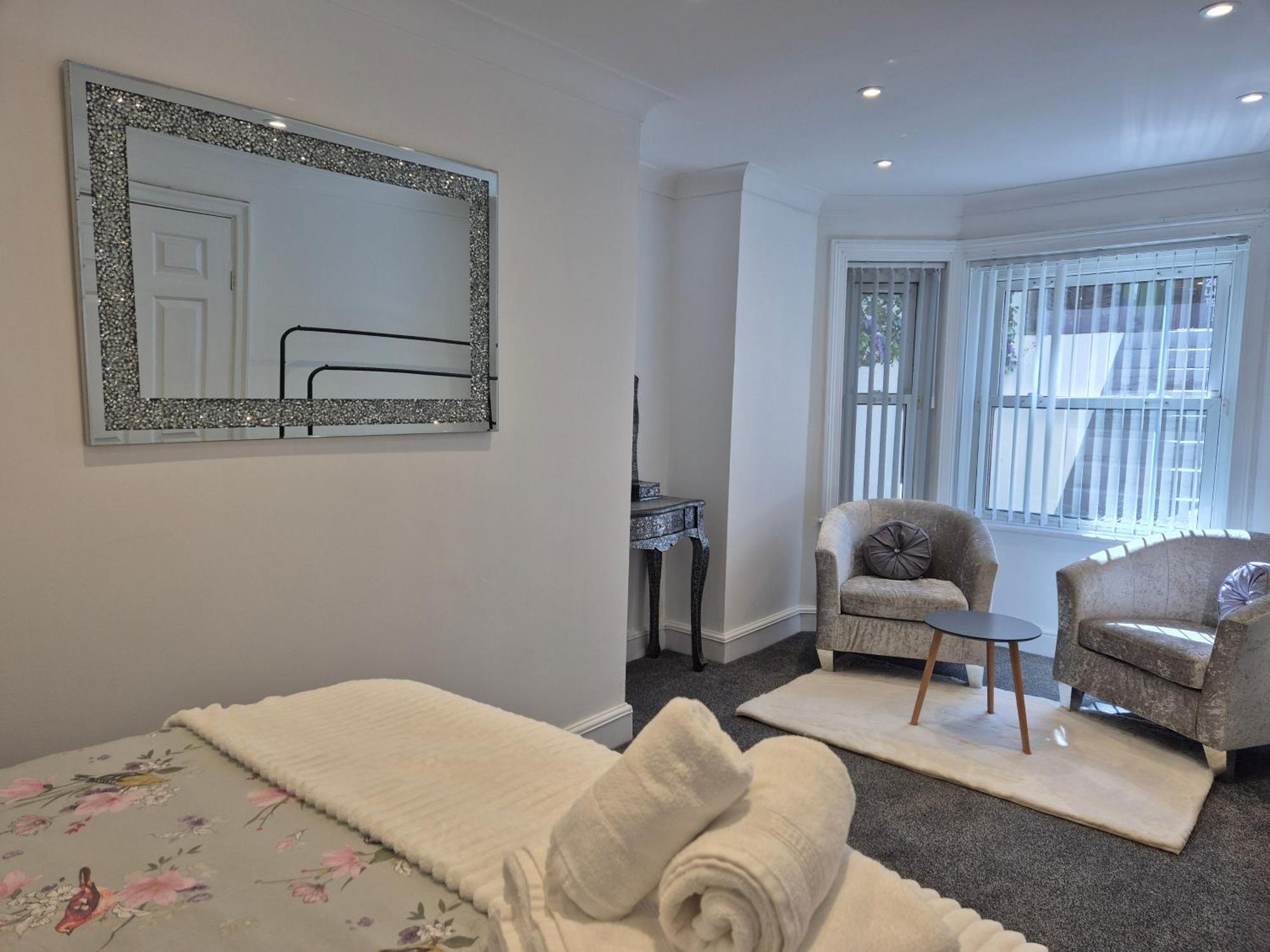 #26A Newly Refurbished Portsmouth Garden Apartment Extérieur photo